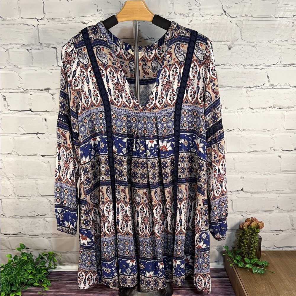 Altar'd State Long‎ Sleeve A-line Mini Dress /Tunic Boho Paisley Crochet Details